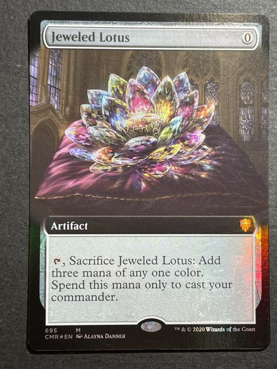 宝石の睡蓮 / Jeweled Lotus 英語 Foil | hartwellspremium.com